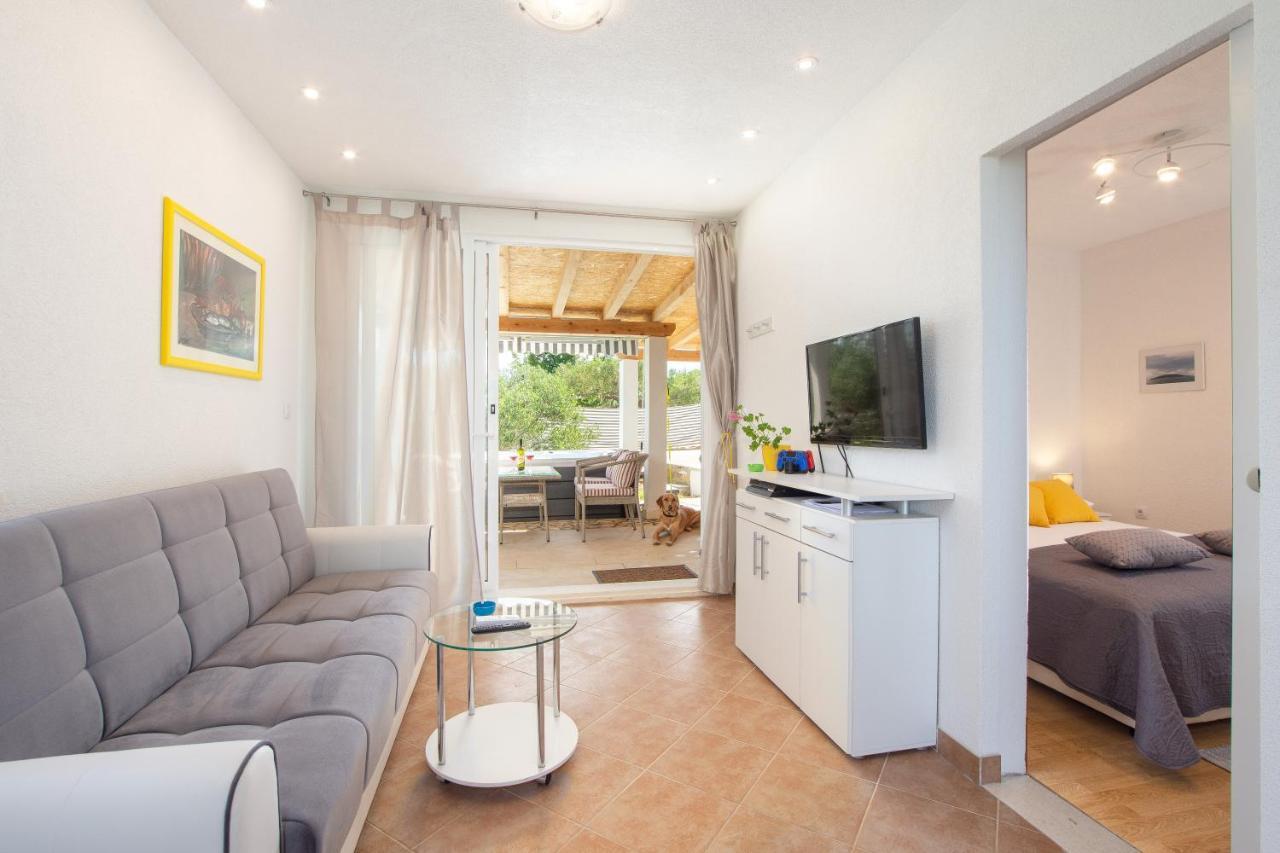 Vila Lila Drvenik Mali Exterior photo